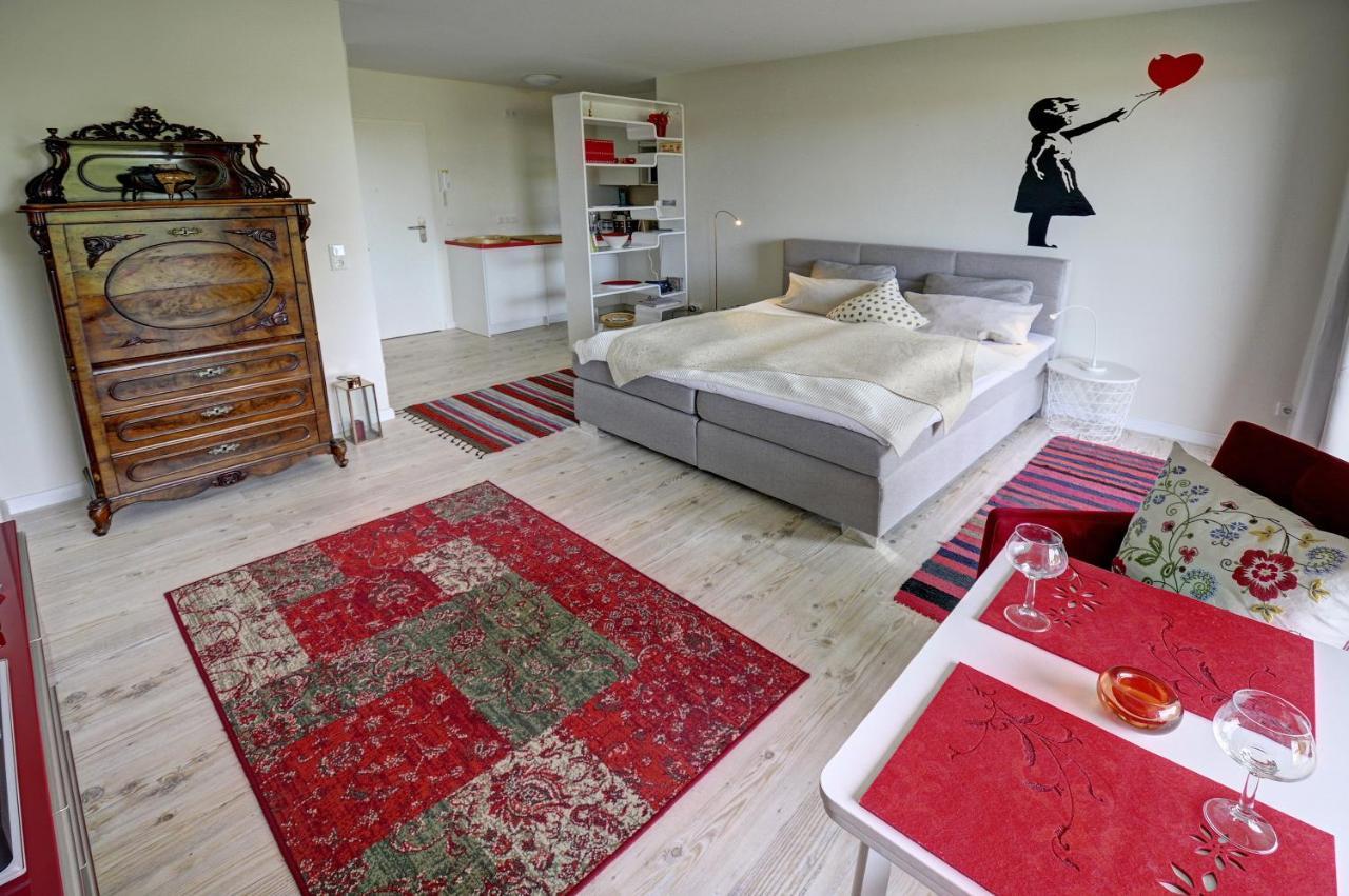 Fewo1846 - Flensview - Komfortables Studioapartment Mit Balkon Und Hafenblick フレンスブルク エクステリア 写真