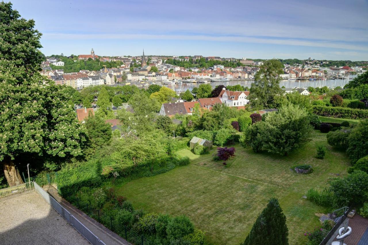Fewo1846 - Flensview - Komfortables Studioapartment Mit Balkon Und Hafenblick フレンスブルク エクステリア 写真