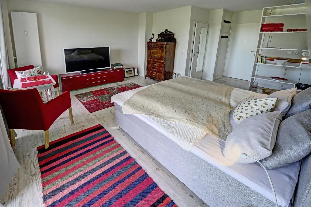 Fewo1846 - Flensview - Komfortables Studioapartment Mit Balkon Und Hafenblick フレンスブルク エクステリア 写真